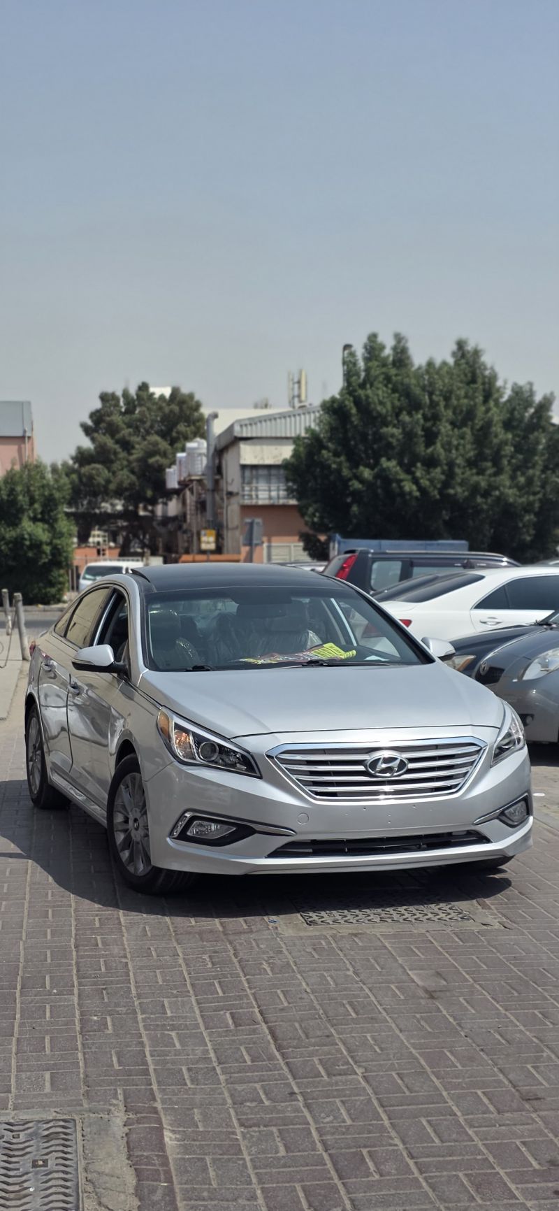 Hyundai Sonata 1