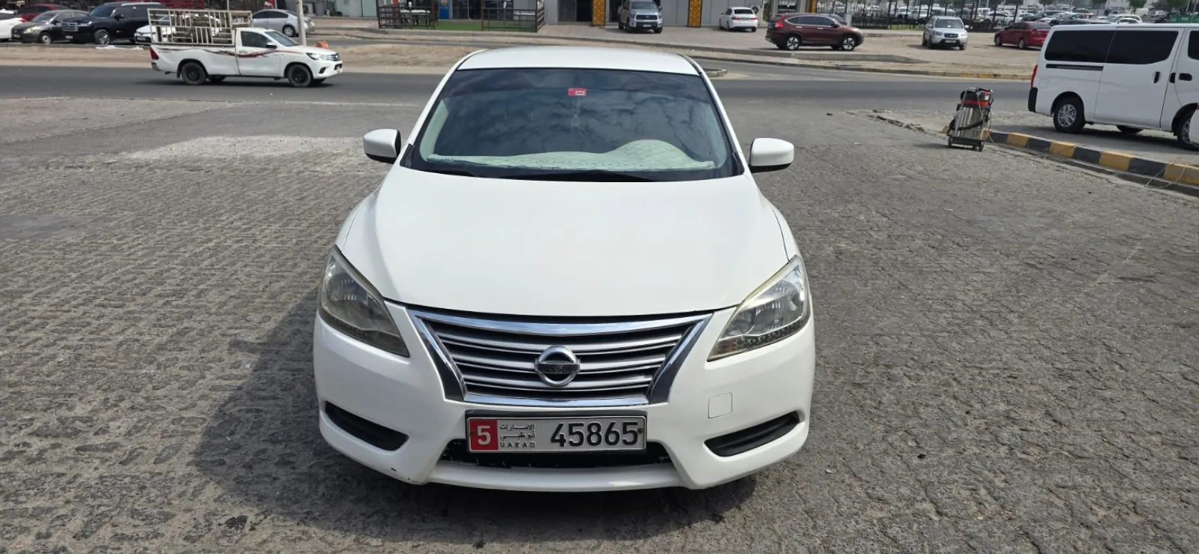 Nissan Sentra 1