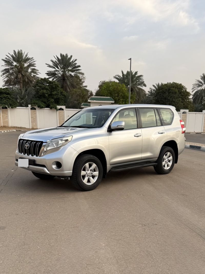 Toyota Land Cruiser Prado 2015 1