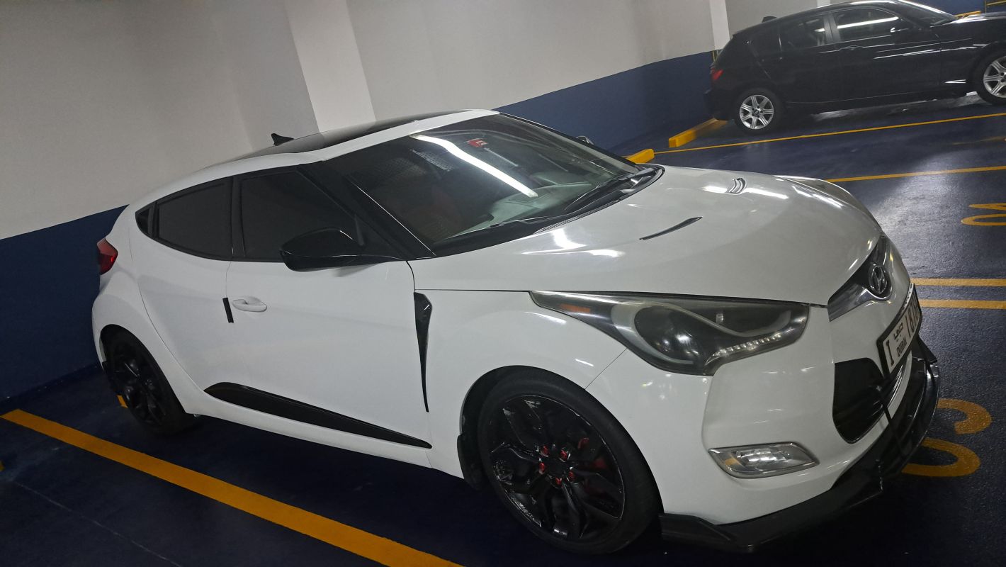 Hyundai Veloster 2013 1