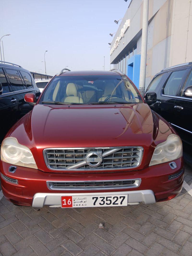 Volvo XC70 2013 1
