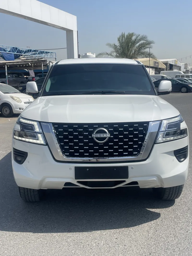 Nissan Patrol 1