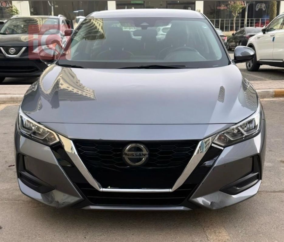 Nissan Sentra 1