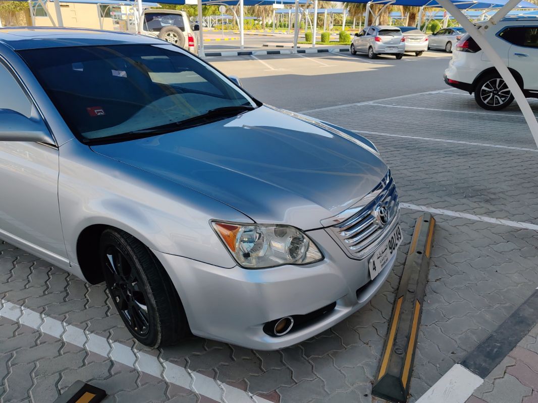 Toyota Avalon 1