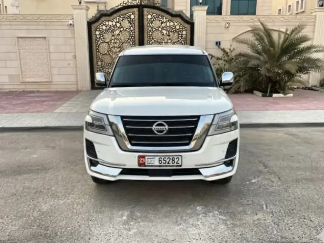 Nissan Patrol 1