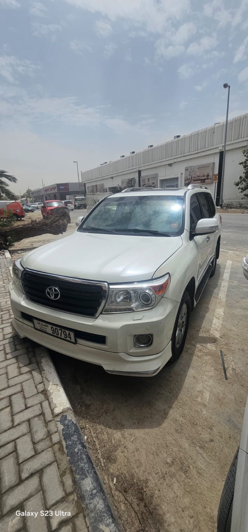 Toyota Land Cruiser 2013 1