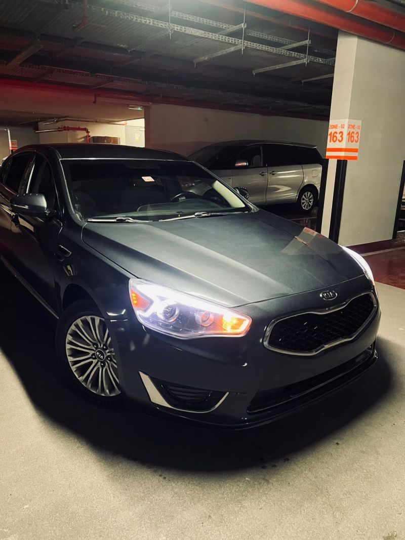 Kia Cadenza 2015 1