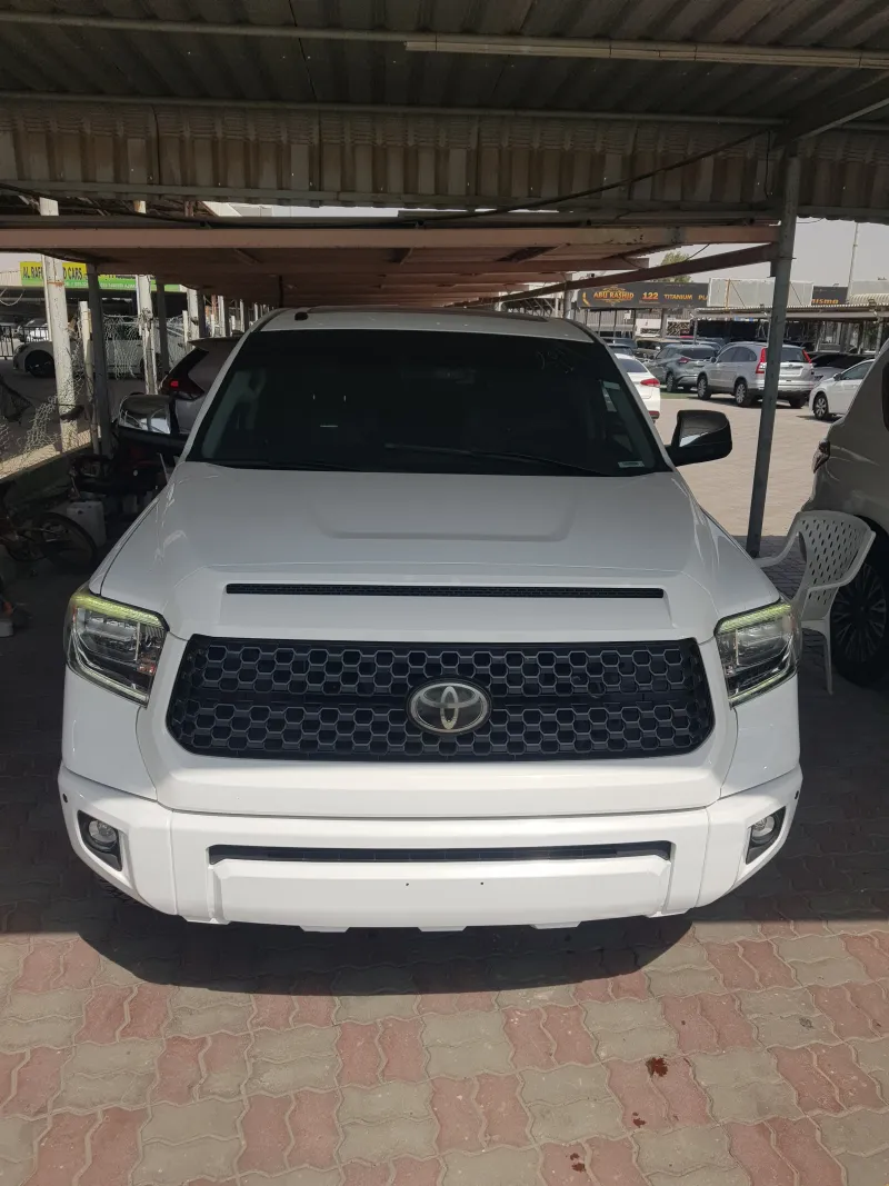 Toyota Tundra 1