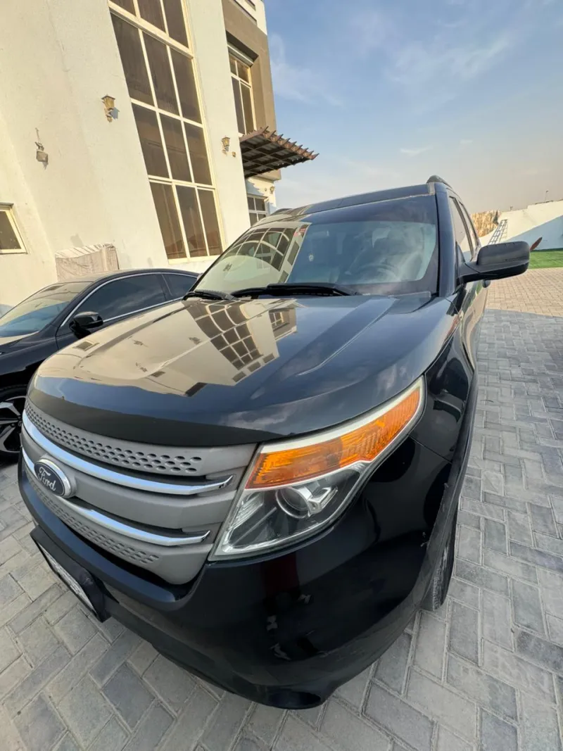 Ford Explorer 1