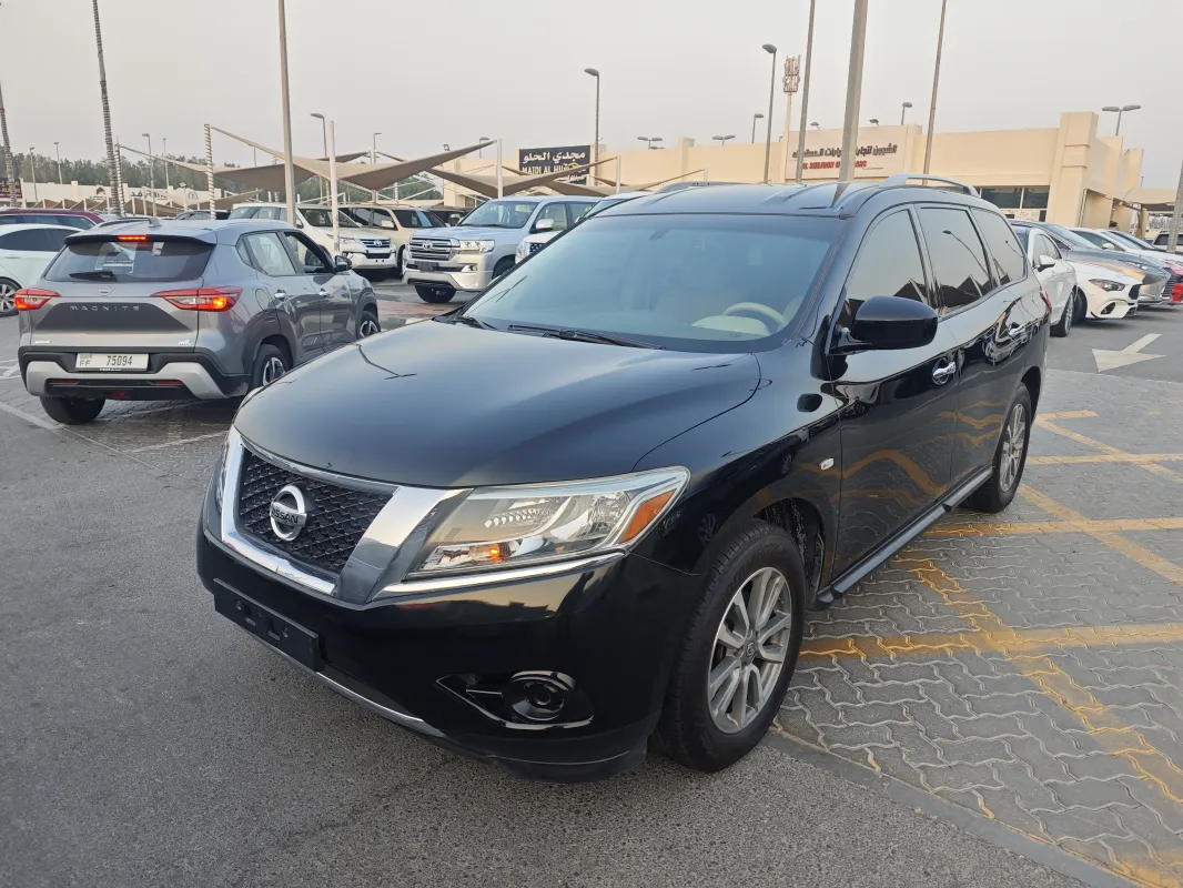 Nissan Pathfinder 1