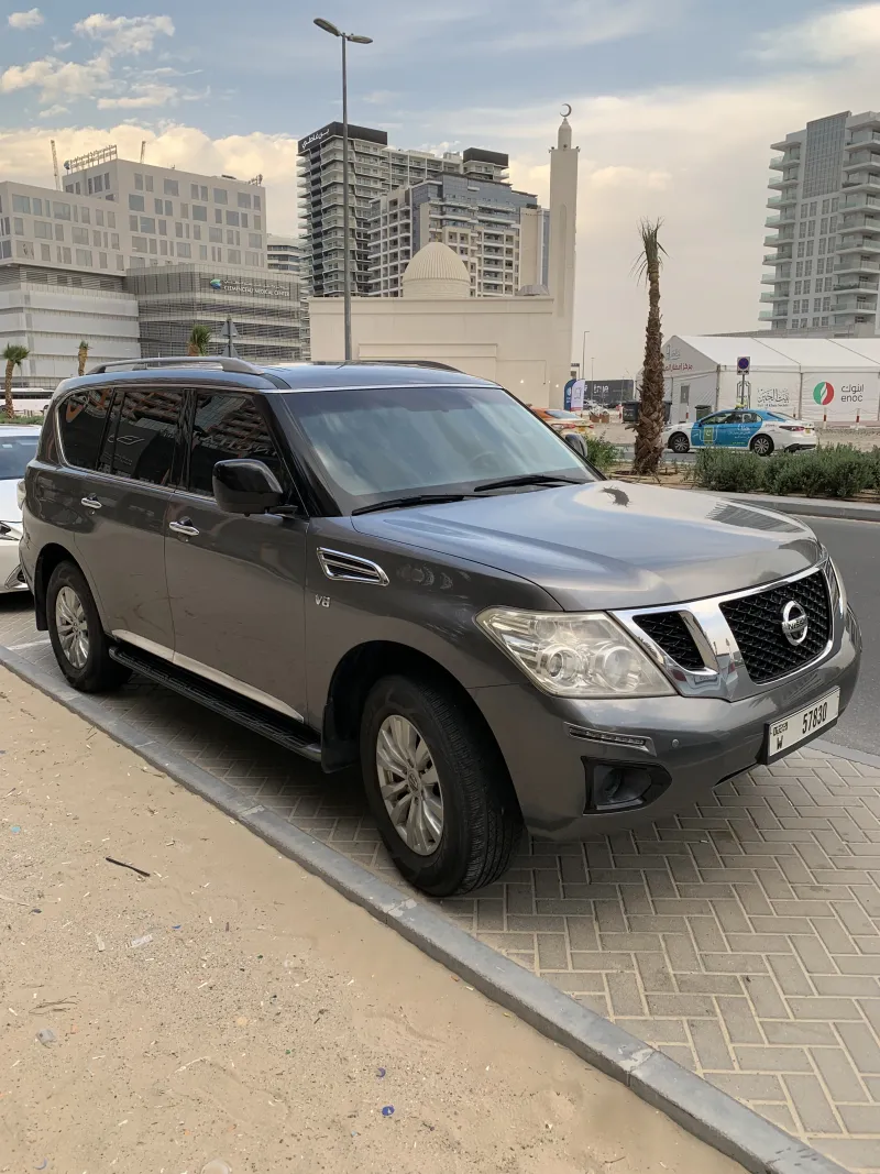 Nissan Patrol 1