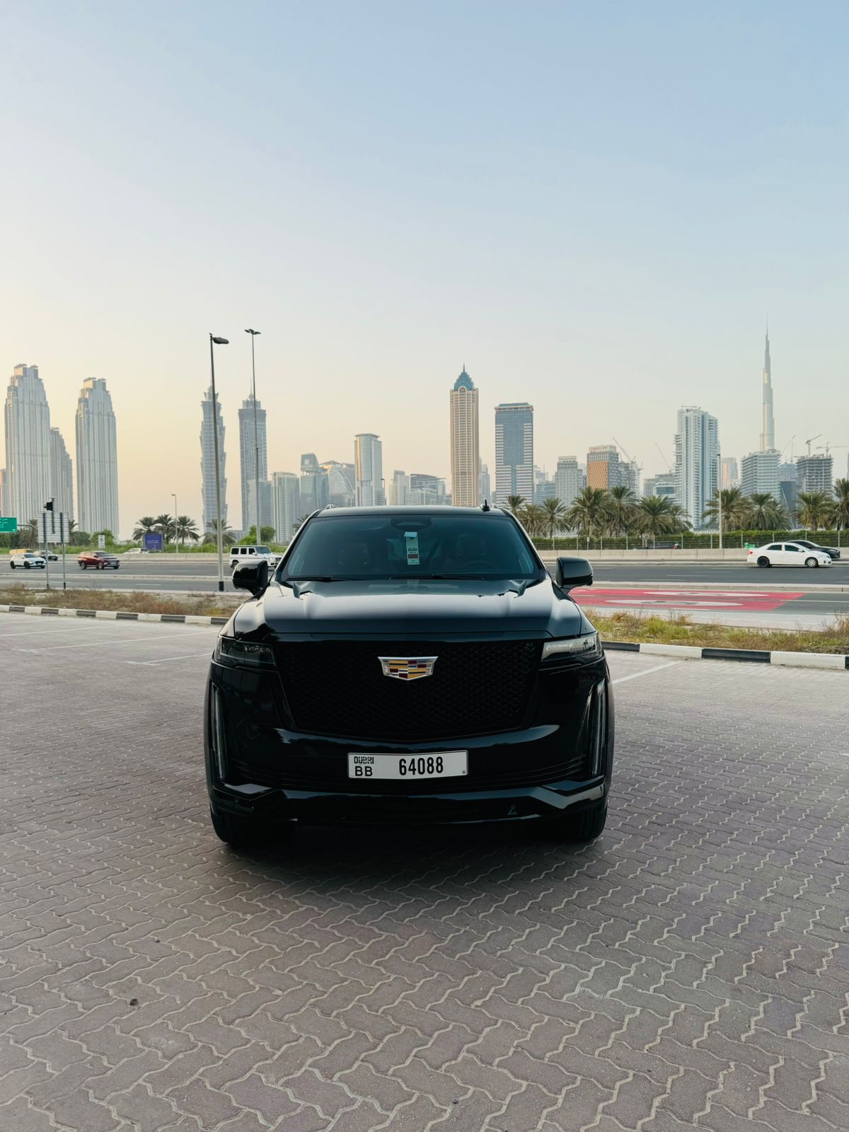 Cadillac Escalade 1