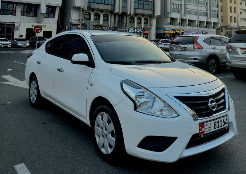 Nissan Sunny 1