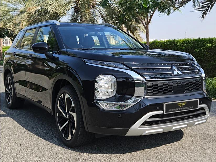 Mitsubishi Outlander 1
