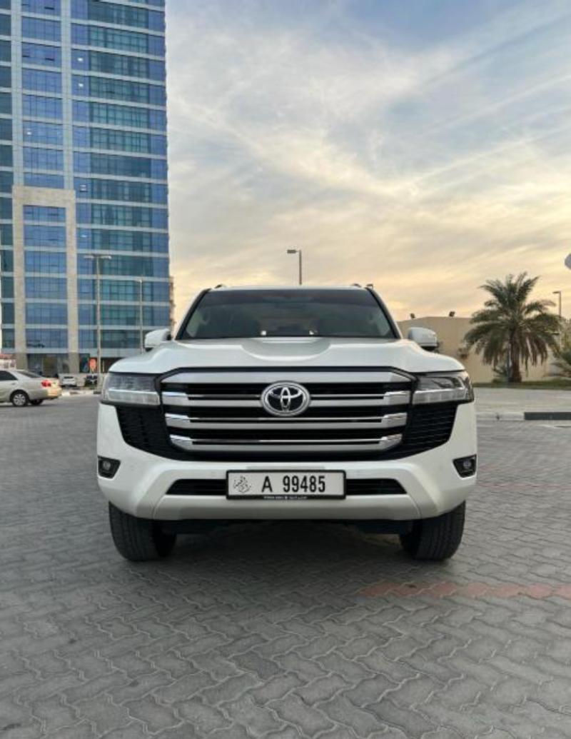 Toyota Land Cruiser 1
