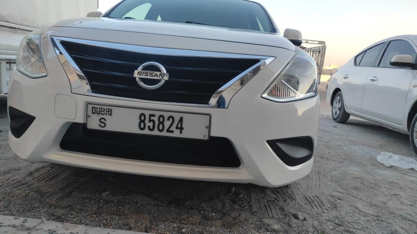Nissan Sunny 1